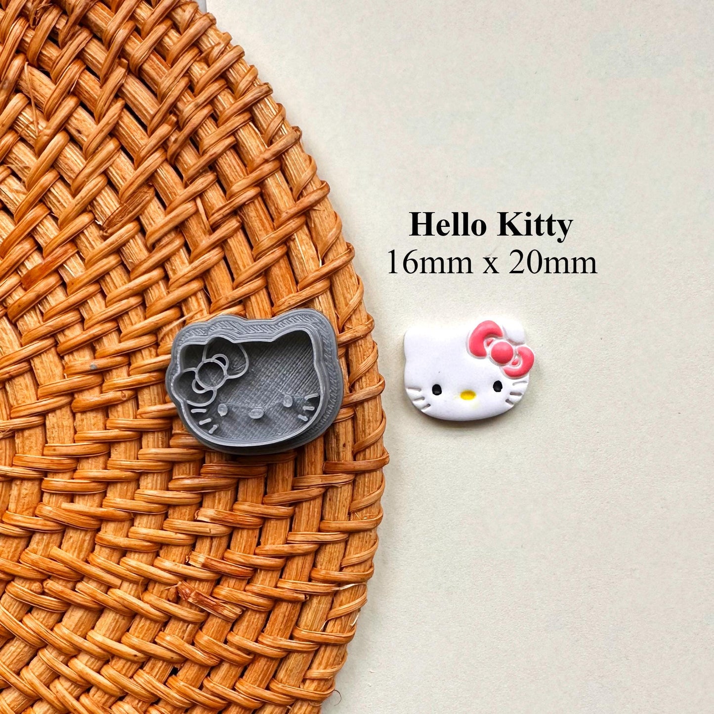 Hello Kitty & Friends Japan Character Polymer Clay Cutter Set
