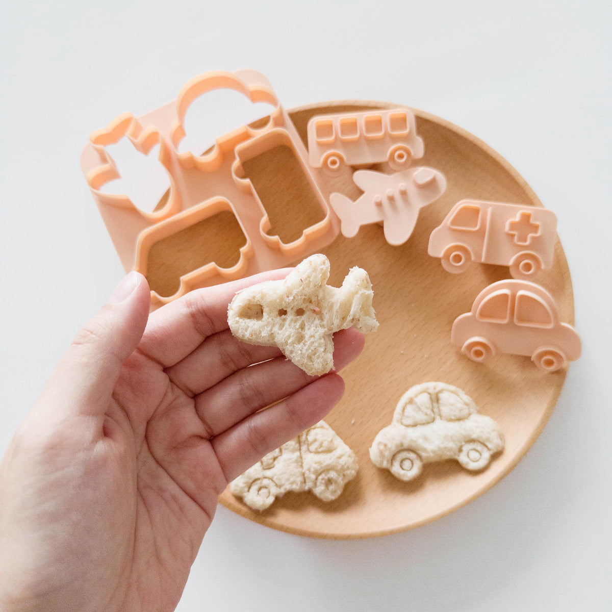 Sandwich Cutters for Kids, 8-Design ABCD and Vehicle Stamp Set
