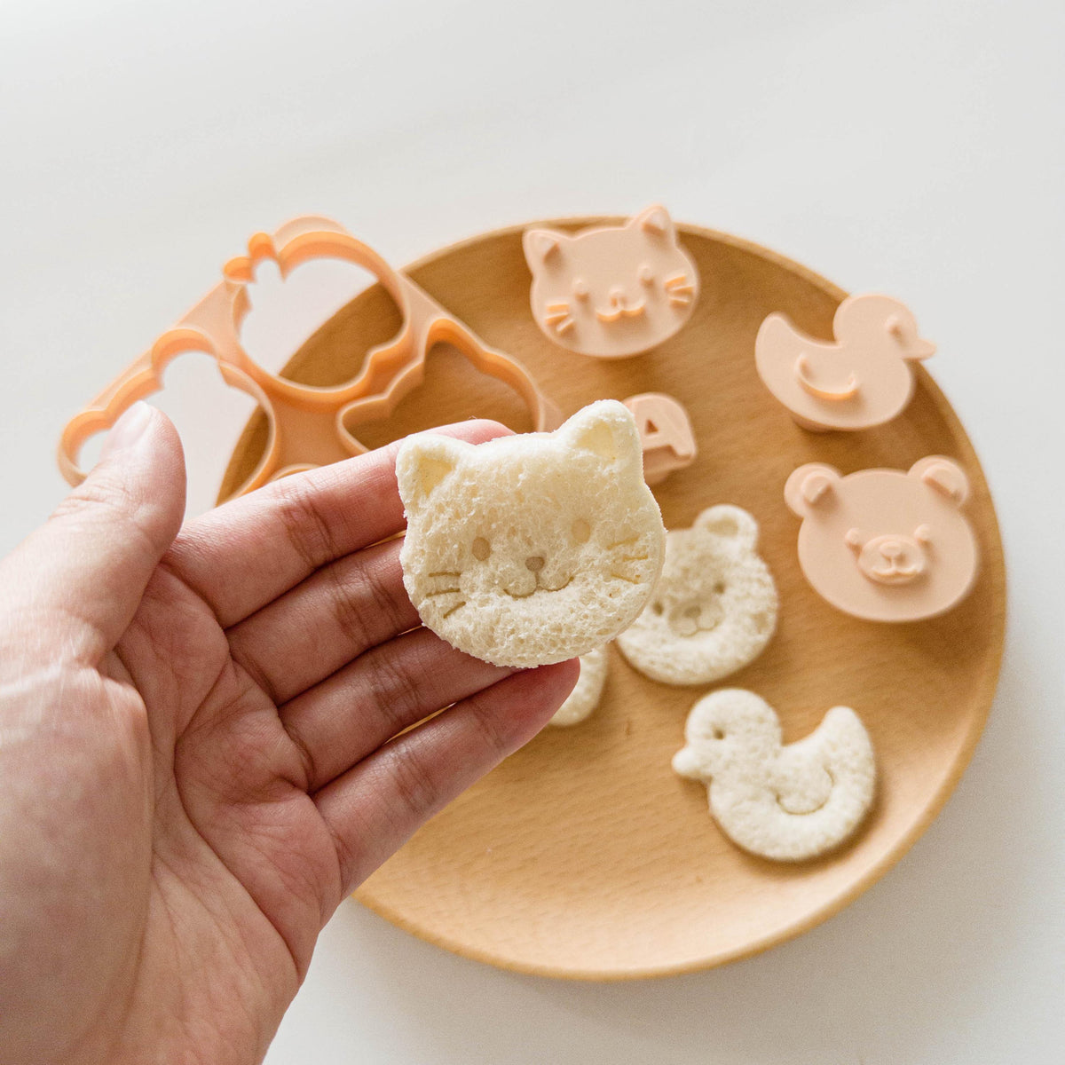 Sandwich Cutters for Kids, 8-Design ABCD and Vehicle Stamp Set